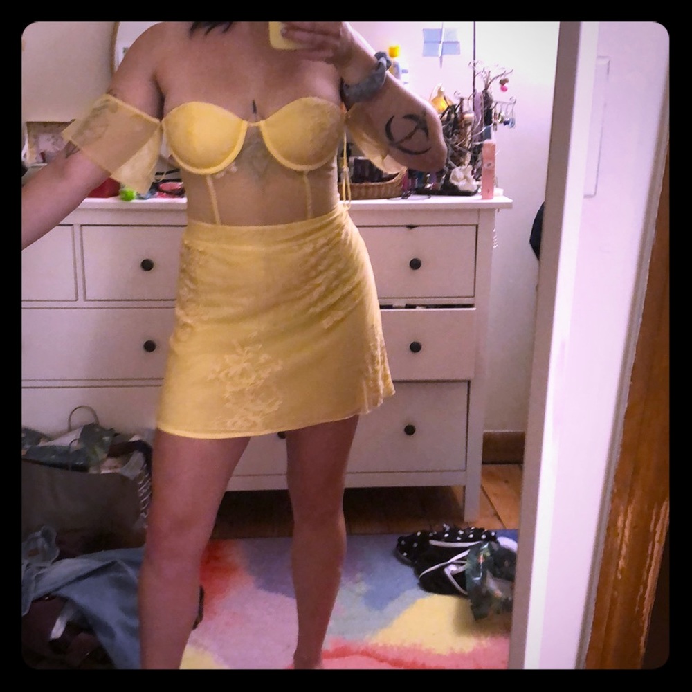 Sexy Yellow Bustier Dress